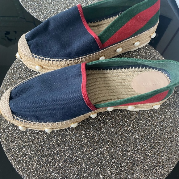 GUCCI - Picture 3 of 12